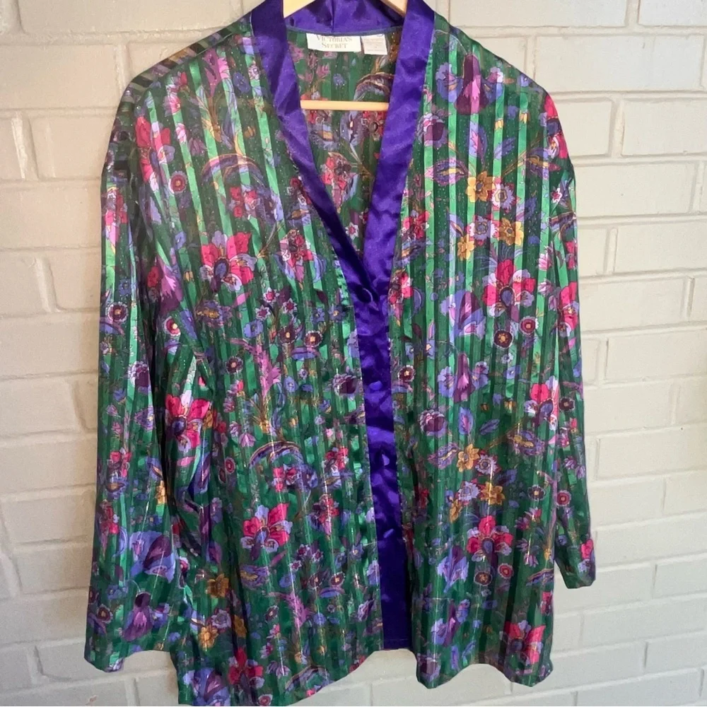 Victoria Secret Vintage Gold Label Purple Floral Paisley Night Shirt sz M/L